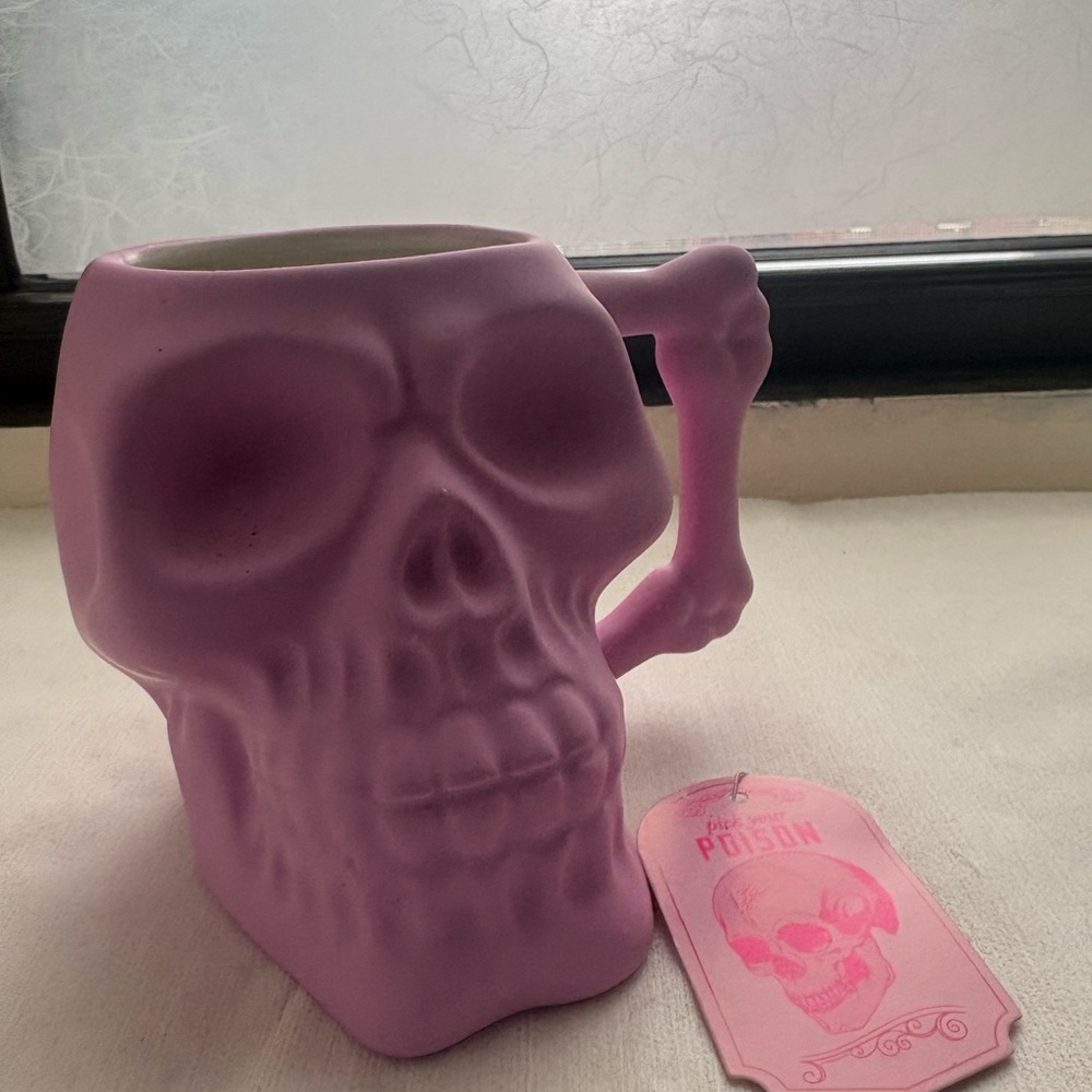 Matte Pink Skull Ceramic Mug - Novelty Drinkware